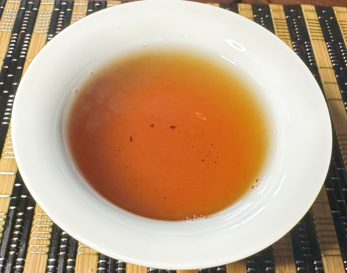 Le Thé Oolong Chinois Wuyi yancha Rou Gui Arôme Fruité